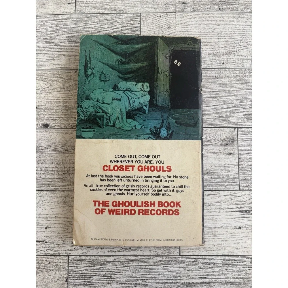 The Ghoulish‎ Book of Weird Records by Al Jaffee 1979 Paperback First Printing